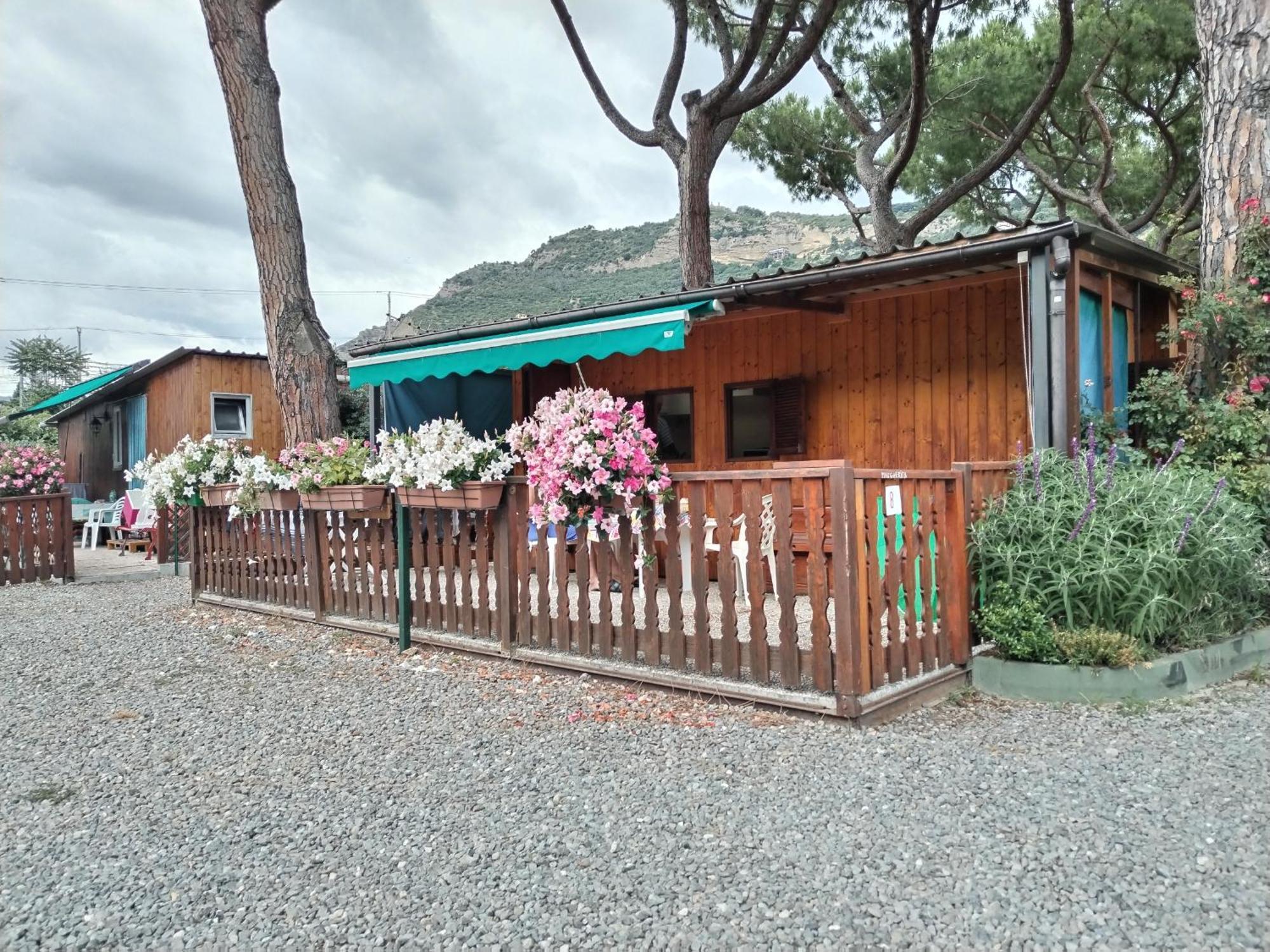 Camping Roma Ventimiglia Buitenkant foto